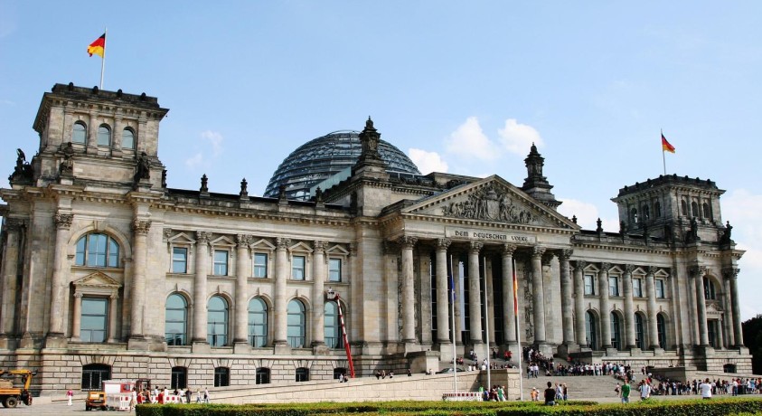 გერმანიაში წინასაარჩევნო კამპანია დაიწყო