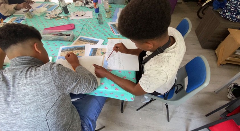 ლტოლვილ ბავშვთა ნაწილი სამშობლოს ოჯახის გარეშე ტოვებს