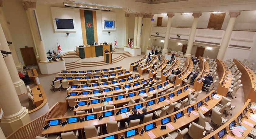 გზავნილები დასავლეთიდან