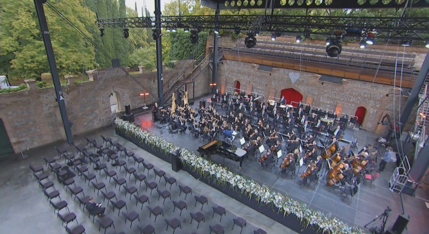 მუსიკა წინანდალში