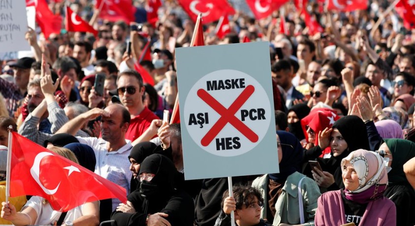 თურქეთში, ლიეტუვასა და ნიდერლანდებში სავალდებულო ვაქცინაცია და შეზღუდვები გააპროტესტეს