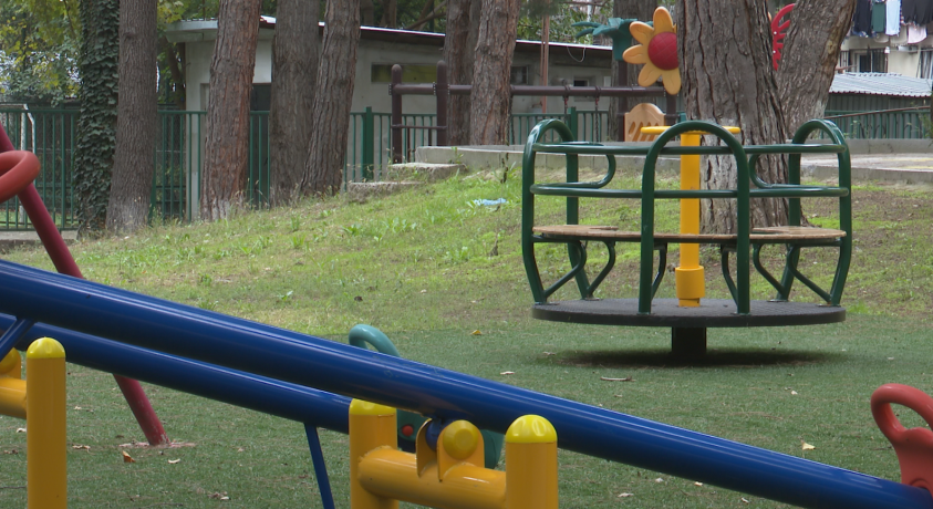 თბილისში არსებული 186 საბავშვო ბაგა-ბაღიდან კორონავირუსის გამოვლენის გამო 55 დაკეტილია