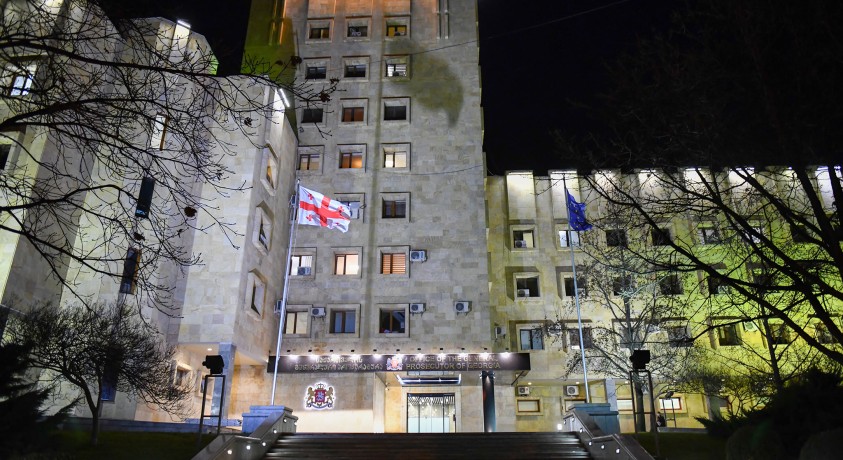 მესამე პრეზიდენტის საქმე – მიხეილ სააკაშვილს ბრალი წარუდგინეს