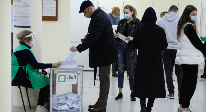 თვითმმართელობის არჩევნების მეორე ტურამდე 9 დღე რჩება