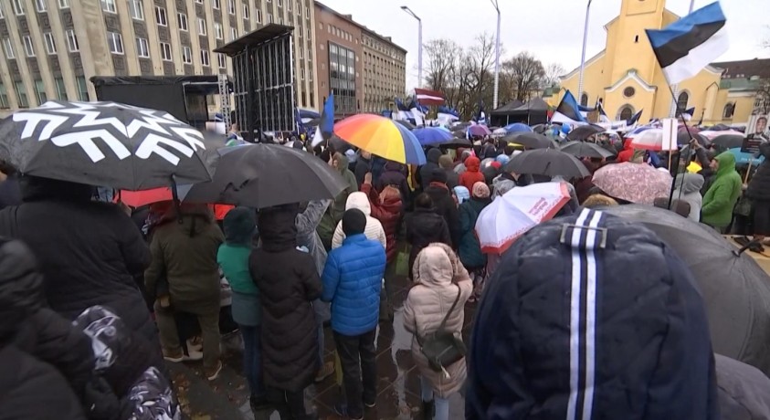 საფრანგეთსა და ესტონეთში კორონავირუსის გამო დაწესებული შეზღუდვები გააპროტესტეს