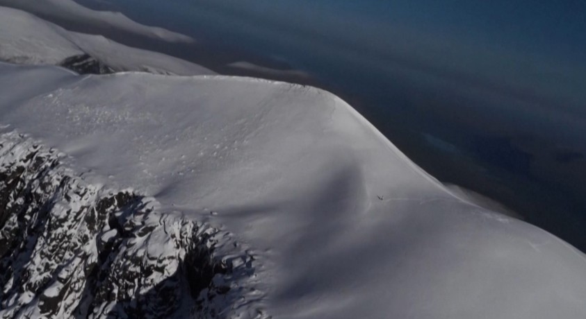 შვედეთის ყველაზე მაღალი მყინვარი კებნეკაისე დნება