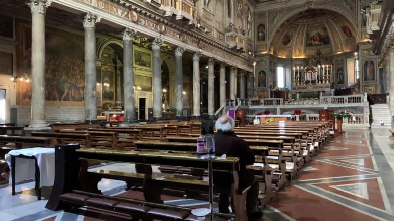 ვატიკანი შობის ღამის მესას ადრე დაიწყებს