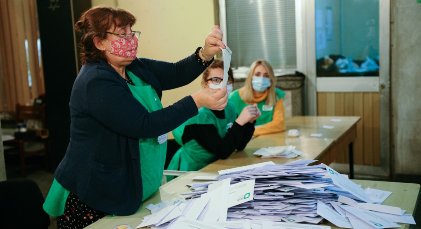 ცესკოს პირველადი მონაცემებით თბილისში კახა კალაძე ლიდერობს