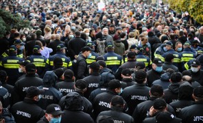 ოპოზიციის ნაწილი კვლავ განაგრძობს საპროტესტო აქციებს