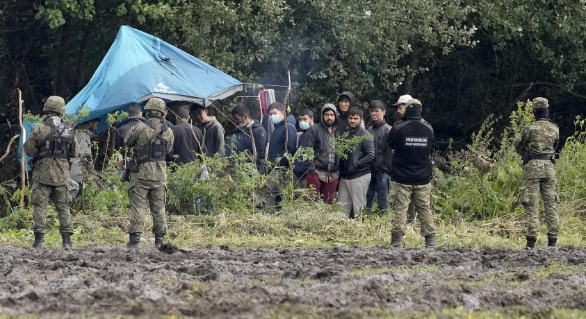 ბელარუს-პოლონეთის საზღვარზე მიგრანტები ევროკავშირში შეღწევას ცდილობენ