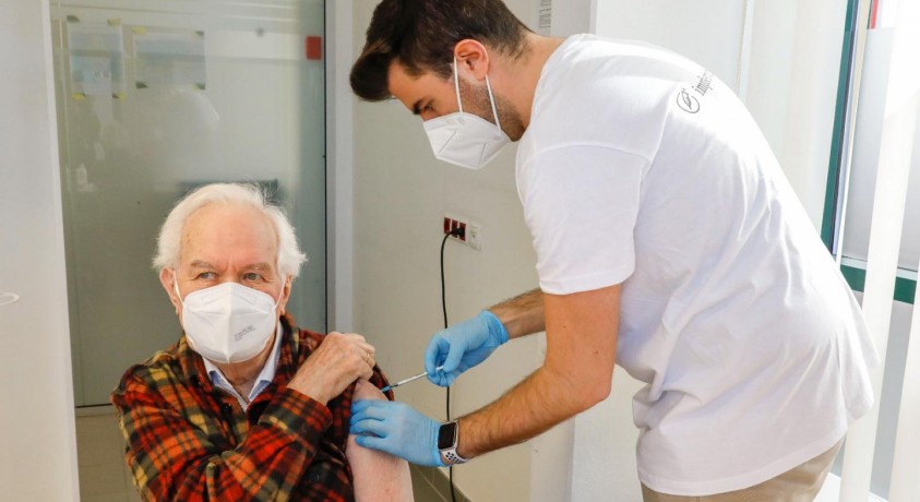 ავსტრია აუცრელებისთვის საყოველთაო კარანტინს აცხადებს