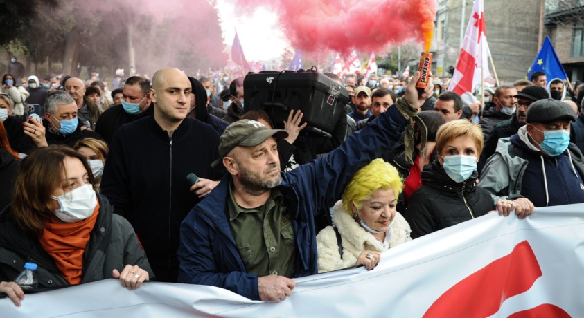 “ნაციონალური მოძრაობის” მიერ ორგანიზებული აქცია-მსვლელობა – 15 ნოემბრის ფოტოქრონიკა