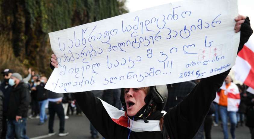 ოპოზიციის პროტესტი გრძელდება