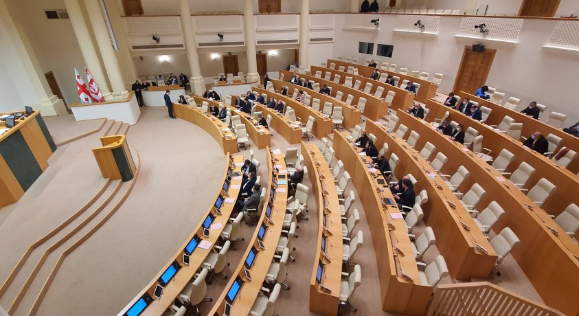 სამართალი და პოლიტიკა