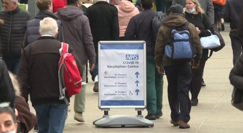 ბრიტანეთში კორონავირუსის შემთხვევების რაოდენობა რეკორდულად გაიზარდა