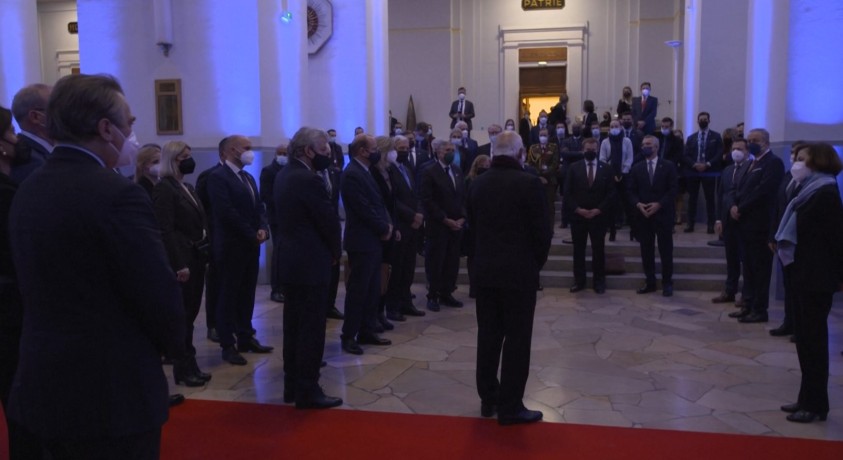 ევროკავშირის წევრი ქვეყნების თავდაცვის მინისტრები საფრანგეთში ხვდებიან