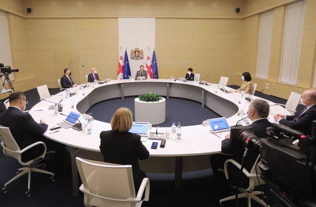 მინისტრთა კაბინეტმა დევნილების განსახლებასა და თურქული მედიკამენტების შემოტანაზე იმსჯელა