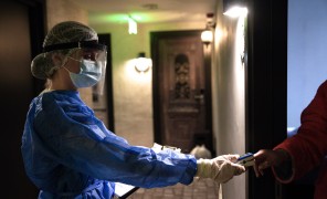 კოვიდსასტუმროებში 1 969 ინფიცირებული მკურნალობს