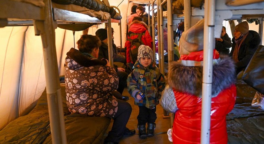 “სახლში დაბრუნება გვინდა”: აღმოსავლეთ უკრაინიდან რუსეთში ევაკუირებულების ბუნდოვანი მომავალი