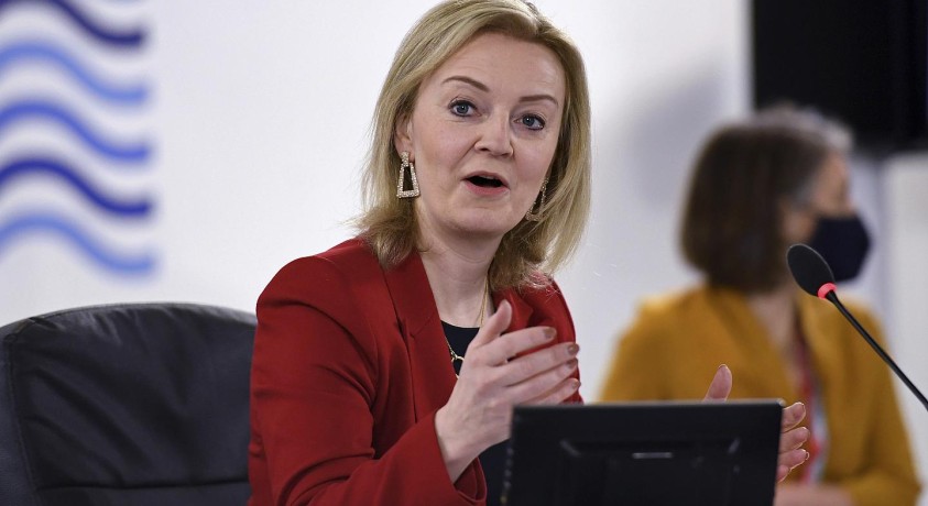 დიდი ბრიტანეთის საგარეო საქმეთა მინისტრი ლიზ ტრასი რუსეთის ქმედებას “შემაშფოთებელ თავდასხმას” უწოდებს