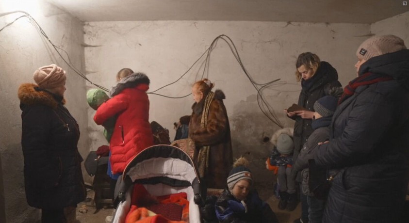 „დღეს აფეთქების ხმამ გამაღვიძა. მივხვდი, რომ ეს ომია“ – ბავშვი მარიუპოლიდან