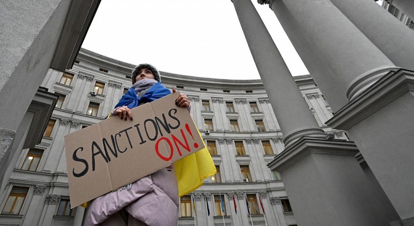 EU – რუსული ბანკების ნაწილს საერთაშორისო გადარიცხვებზე წვდომა, SWIFT,  შეეზღუდა