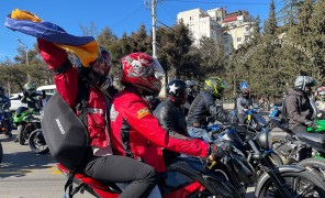 „ომის დროს დუმილი ბომბზე ხმამაღალია” – უკრაინის მხარდამჭერი აქცია