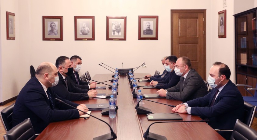 იაცავს თუ არა სათანადოდ საქართველოს უსაფრთხოებას შესაბამისი უწყებები – შსს მინისტრი პარლამენტში