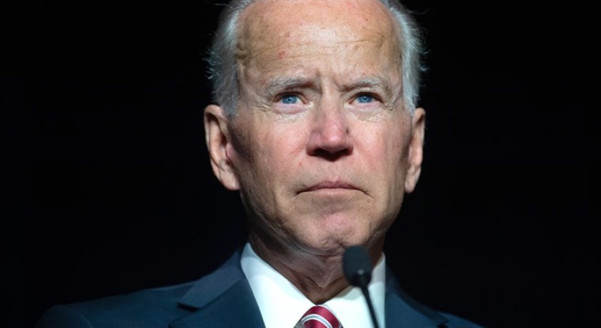 აშშ-ის პრეზიდენტმა ვლადიმერ პუტინს ”ომის დამნაშავე” უწოდა