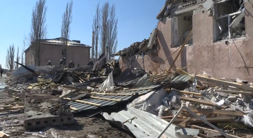 უკრაინული და რუსული მხარეები 10 ჰუმანიტარული დერეფნის გახსნაზე შეთანხმდნენ