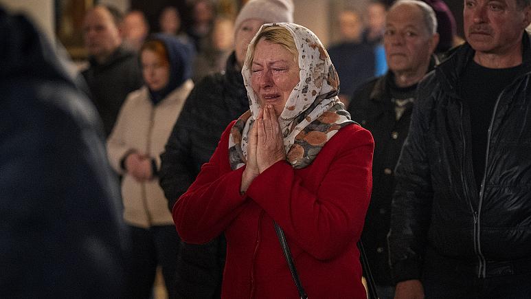 “დაგვეხმარეთ! ჩემი ქვეყანა იღუპება” – გზავნილი მარიუპოლის მიწისქვეშა თავშესაფარიდან