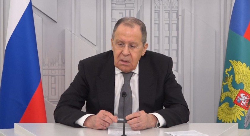 ლავროვის მიერ გაკეთებული კომენტარის გამო პუტინმა ნაფტალი ბენეტს ბოდიში მოუხადა