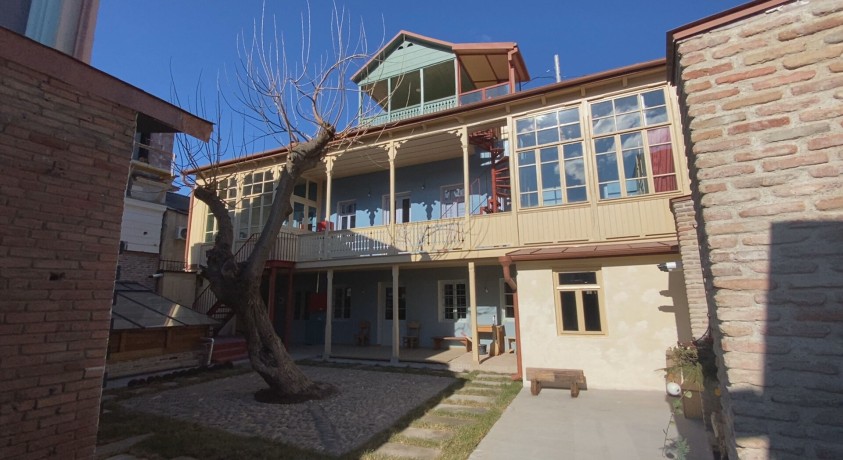 თბილისში მეცხრამეტე საუკუნის შენობას რესტავრაცია სტანდარტების სრული დაცვით ჩაუტარდა