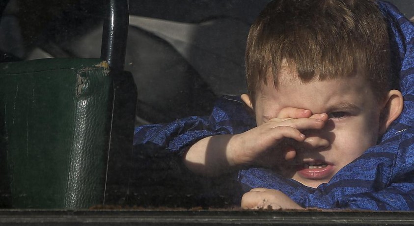 დონბასიდან მშვიდობიანი მოსახლეობა გარბის