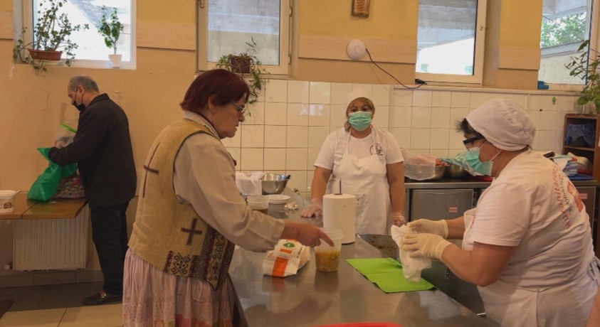 საკვებ პროდუქტებზე ფასების მატება თბილისის ჰუმანიტარულ სასადილოზეც აისახა