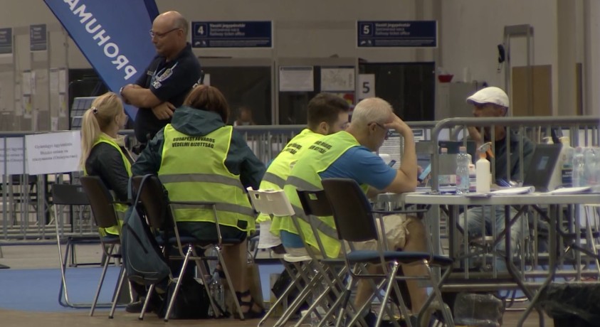 უნგრეთის ლტოლვილთა ცენტრებში მოხალისეთა რაოდენობა შემცირდა