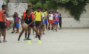 ანგოლას კალათბურთის სკოლა ბავშვებს ცხოვრებას ულამაზებს