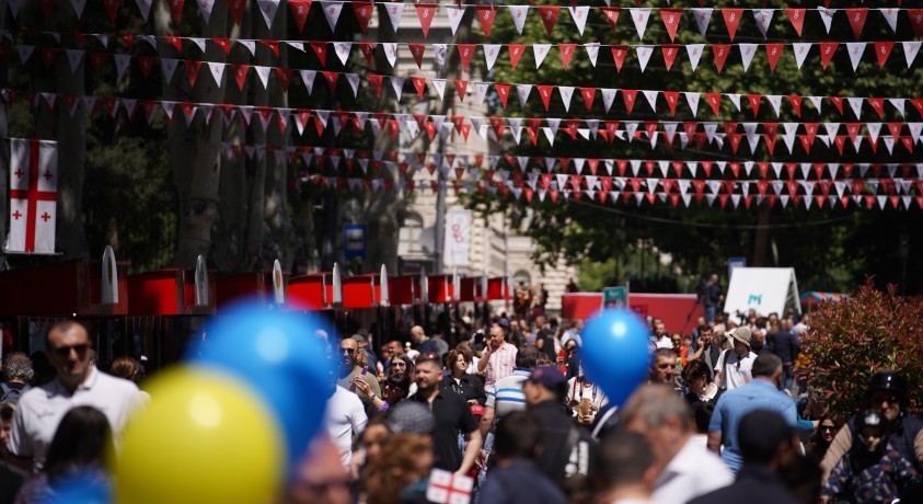 რა განწყობით ხვდება მოსახლეობა 26 მაისს – “ევრონიუს ჯორჯიას” გამოკითხვა