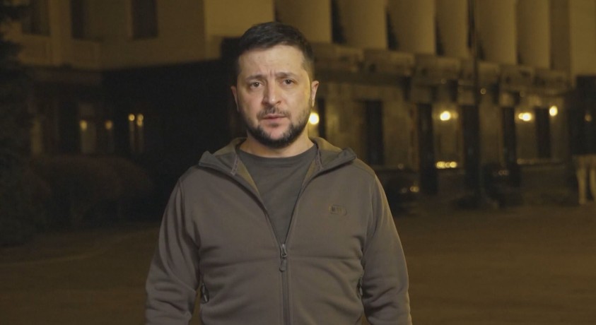 „შინ ევროპისკენ“ აქციის მონაწილეებს ვოლოდიმირ ზელენსკი მიმართავს – „სირცხვილია”