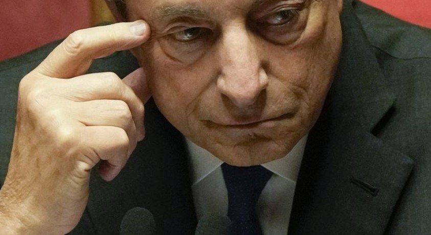 იტალიის პრემიერ-მინისტრი მარიო დრაგი თანამდებობიდან გადადგა