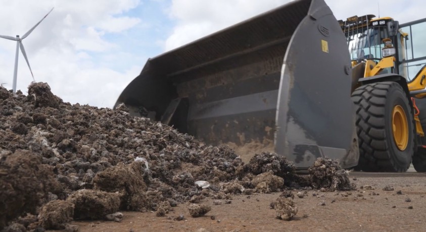 გერმანიაში ქათმისა და საქონლის ექსკრემენტებს ბიოგაზად გადაამუშავებენ