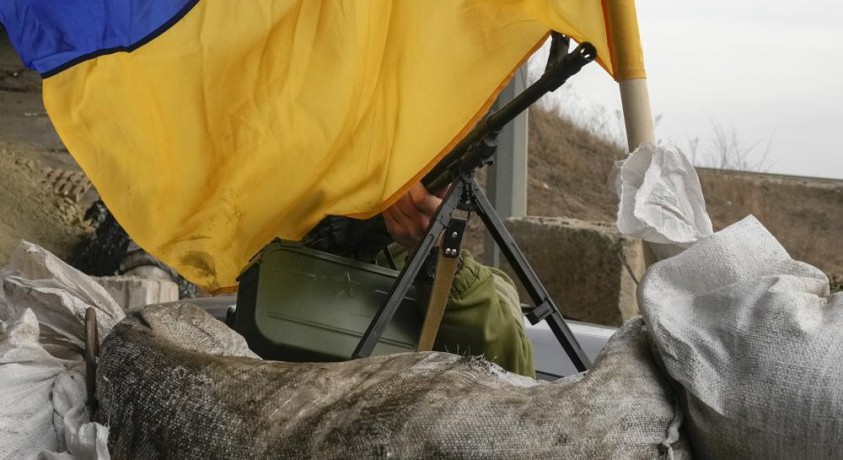 ბრძოლა დონბასისთვის გრძელდება