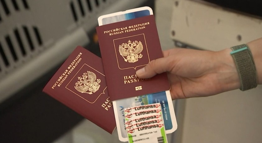 ესტონეთი 18 აგვისტოდან რუსეთის მოქალაქეებისთვის ტურისტულ ვიზებს აღარ გასცემს