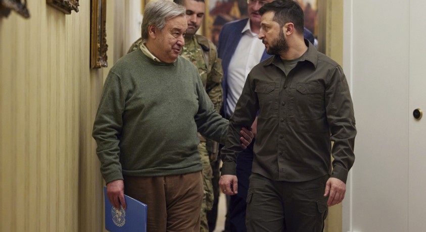 ანტონიუ გუტერეში, რეჯეფ თაიფ ერდოღანი და ვოლოდიმირ ზელენსკი ერთმანეთს ლვივში ხვდებიან