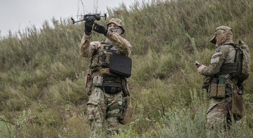 „ჯოხარ დუდაევის ბატალიონის” მებრძოლი ჩეჩნები უკრაინული დროშის ქვეშ