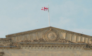 იცვლება თუ არა მმართველი გუნდის რიტორიკა დასავლური ინსტიტუტების მისამართით