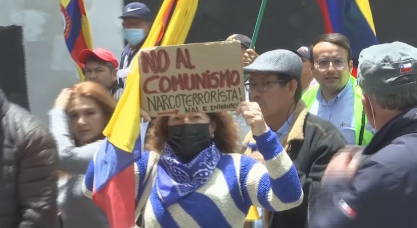 ათასობით კოლუმბიელი ეკონომიკურ რეფორმებს აპროტესტებს