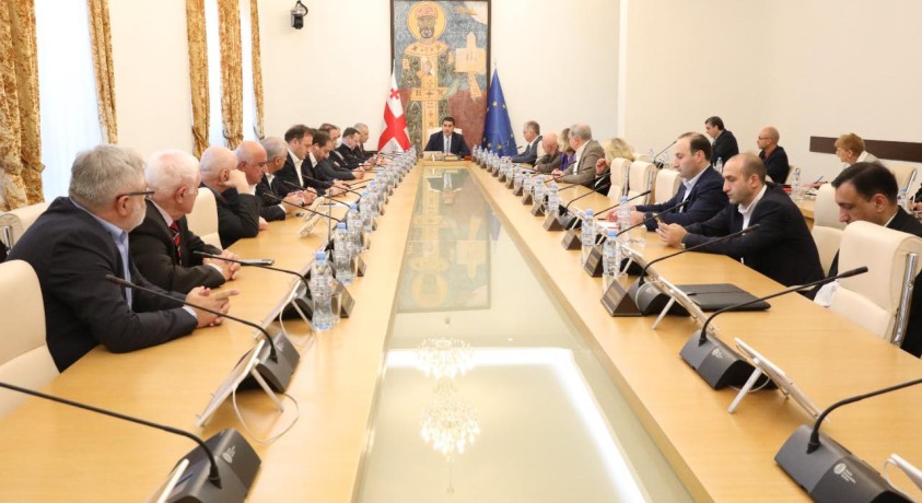 პარლამენტის ბიუროს წარედგინა კანონპროექტი დეოლიგარქიზაციის შესახებ