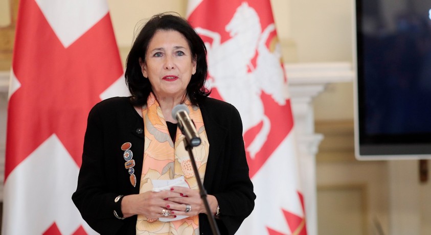 სალომე ზურაბიშვილი:მსგავსი ტრაგედია არ უნდა განმეორდეს  –  როგორც ადამიანი შეძრული ვარ