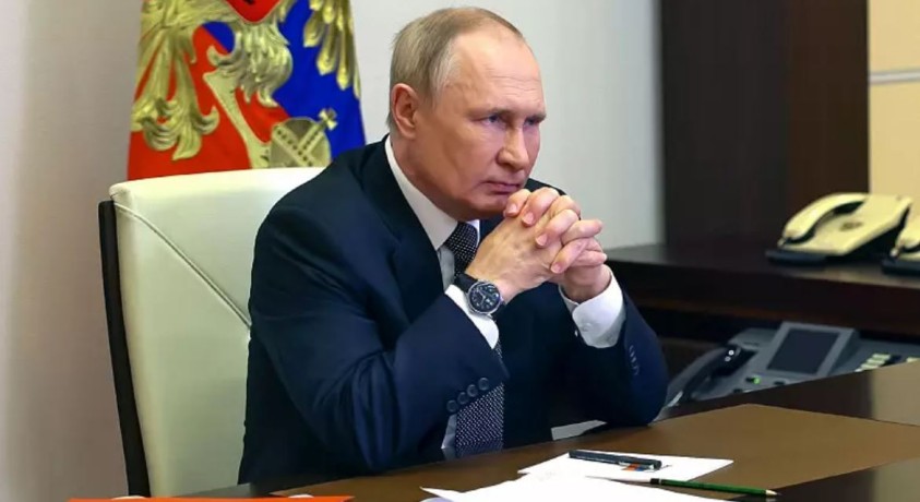 ვლადიმერ პუტინმა უკრაინის ანექსირებულ ოთხ რეგიონში საომარი მდგომარეობა  გამოაცხადა